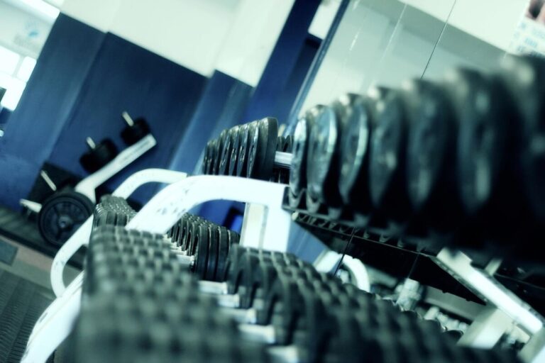 gewichtheben, fitness, fitnessstudio, perspektive, bodybuilding, hanteln, gewichte, die gesundheit, sport, training, ausübung, trainieren, fitness, fitness, fitness, fitness, fitness, fitnessstudio, fitnessstudio, fitnessstudio, sport, training