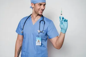 Testosteron Injektion: Fordele, Bivirkninger og Erfaringer