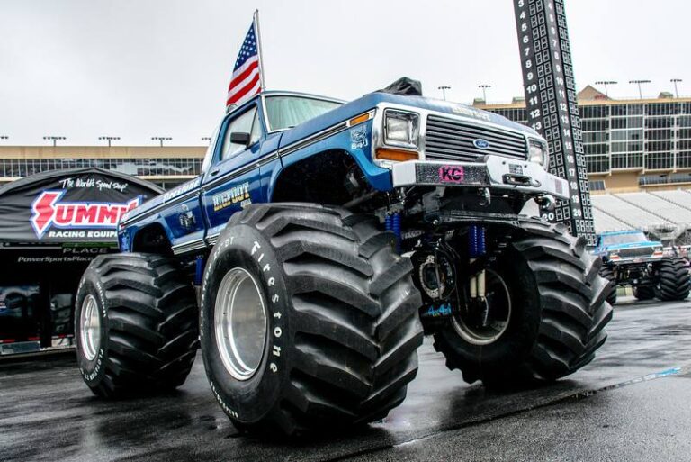 Monster Trucks Bigfoot 1